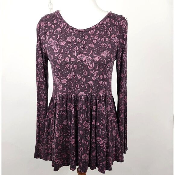 American Eagle Soft & Sexy Viscose Open Back Bell Sleeve Cold Shoulder Top sz M - Picture 1 of 5